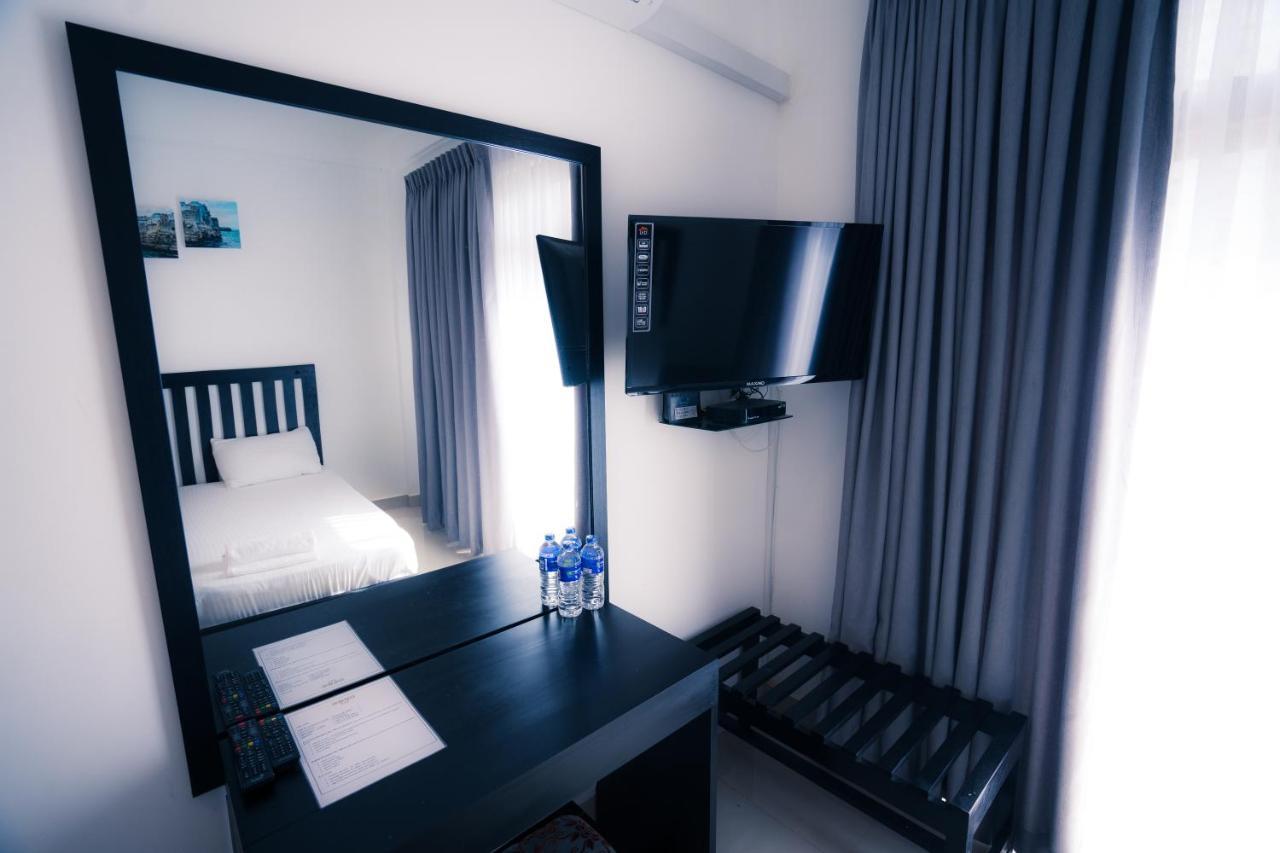 Kozy B&B Dehiwala-Mount Lavinia Exterior foto