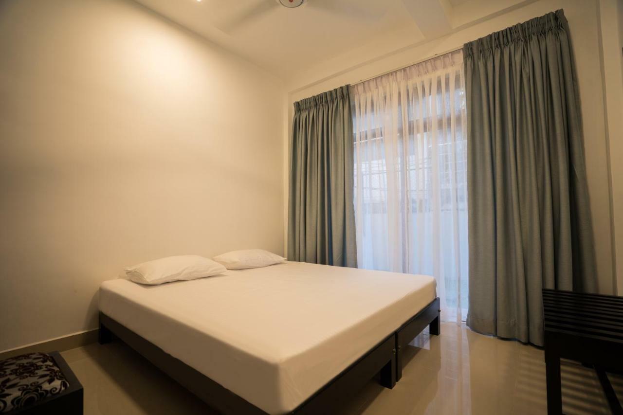 Kozy B&B Dehiwala-Mount Lavinia Exterior foto