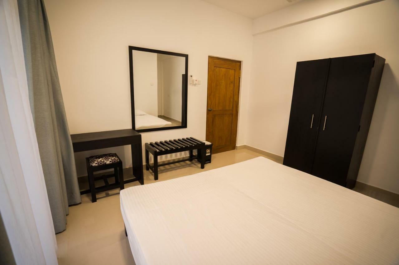 Kozy B&B Dehiwala-Mount Lavinia Exterior foto