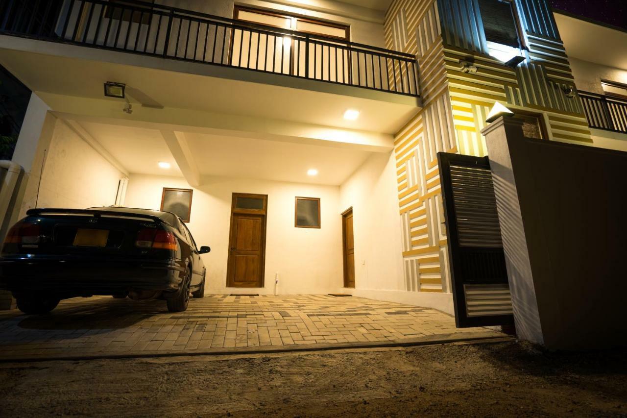 Kozy B&B Dehiwala-Mount Lavinia Exterior foto